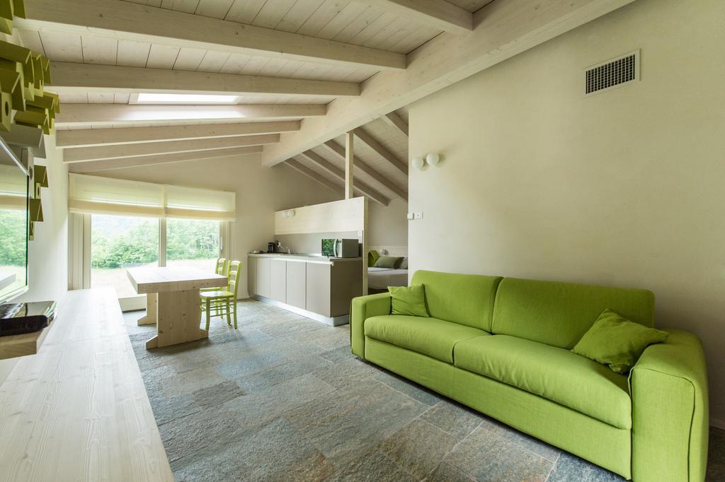 Quader Nidi Nel Verde Bienno Quarto foto
